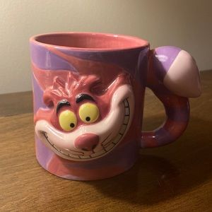 Vintage Disney Cheshire Cat mug from Alice in Wonderland ceramic 3D